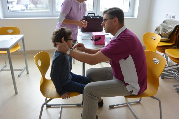 /Impfaktion-in-den-Schulen-von-Haslac-1