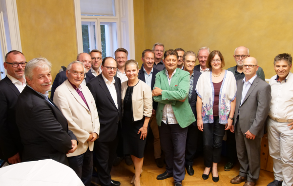 /Salon-A_Gruppenfoto